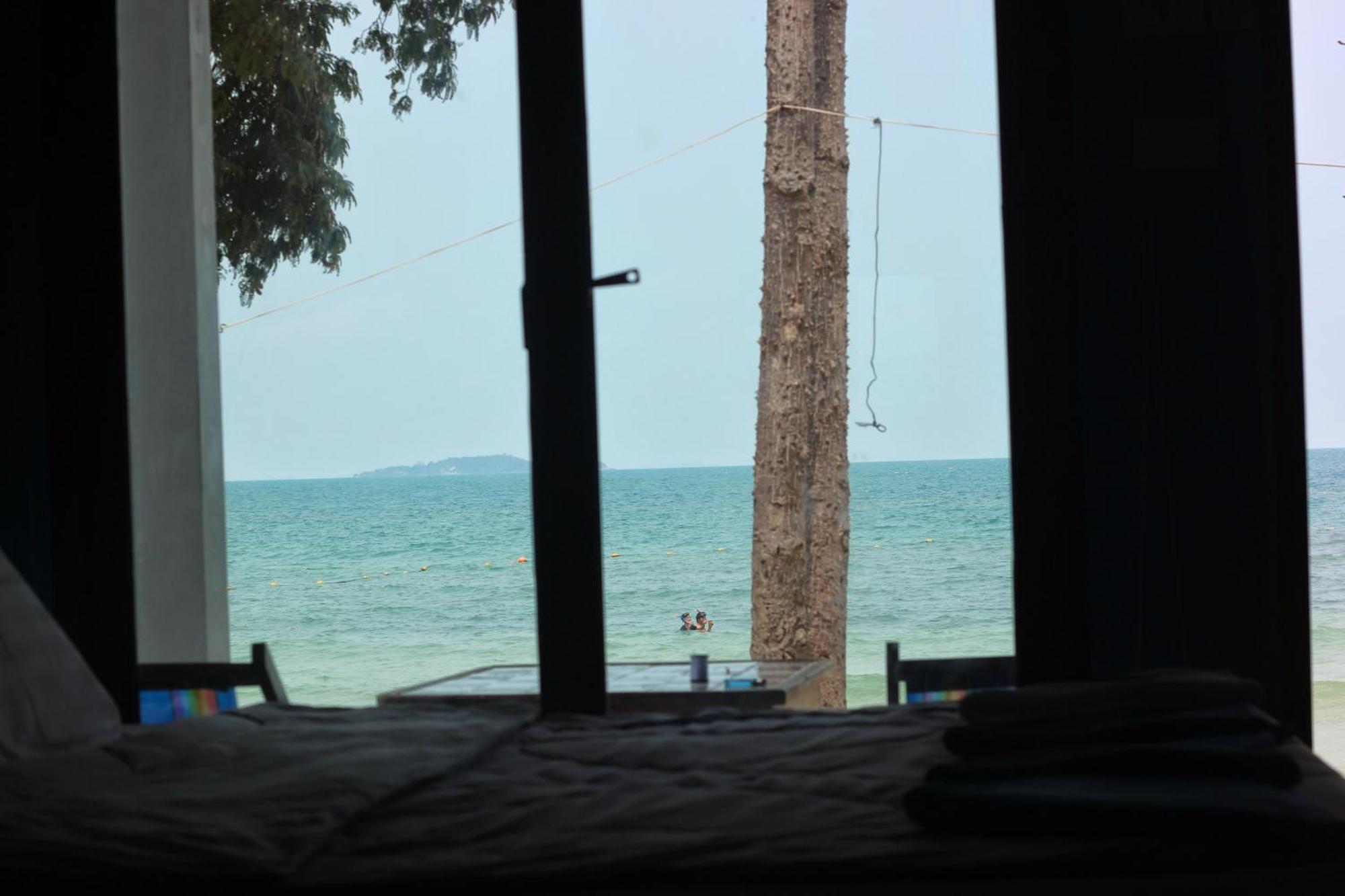 Hotel ลุงดำฮัทบีช Koh Samet Zimmer foto