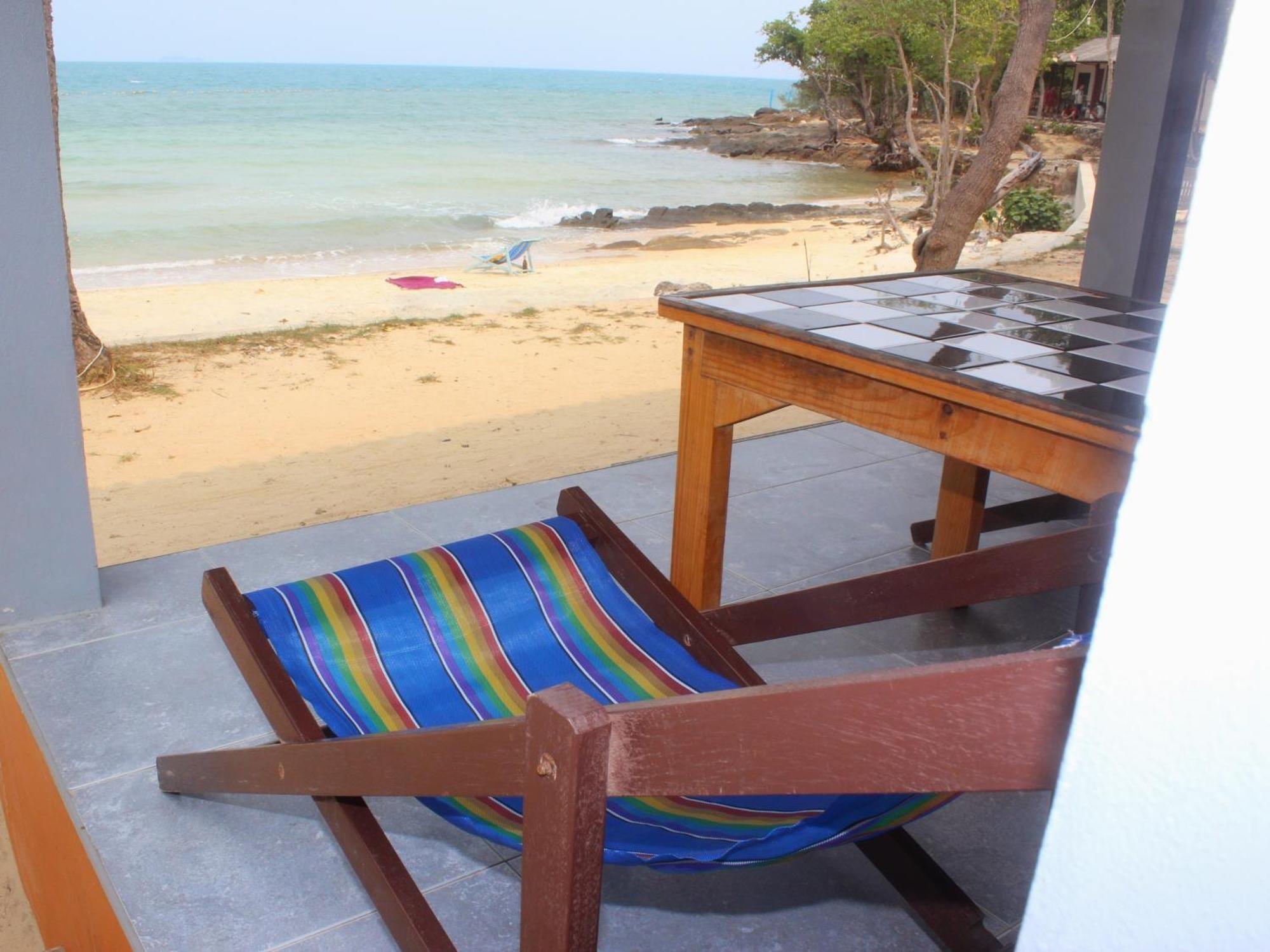 Hotel ลุงดำฮัทบีช Koh Samet Zimmer foto